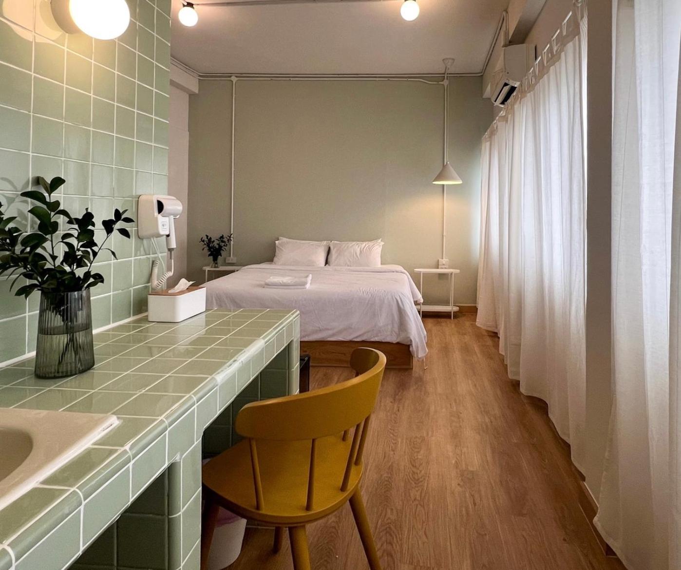 萨拉耶 La Moon House酒店 外观 照片
