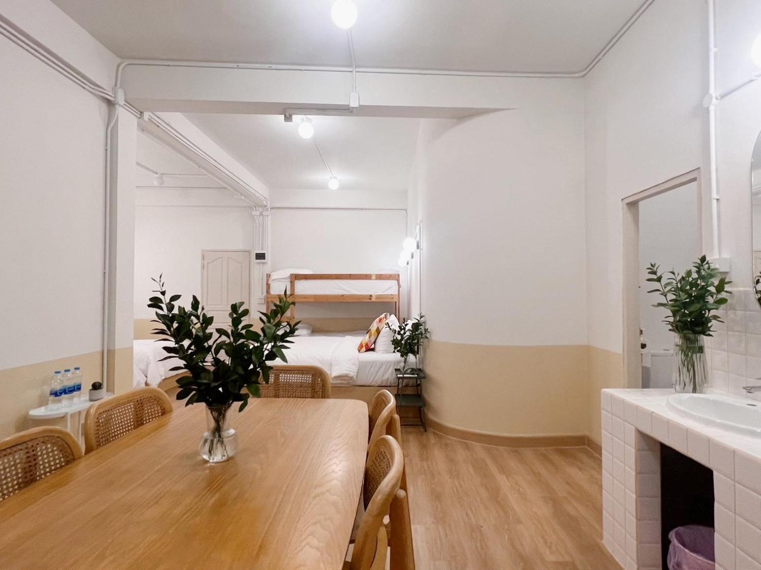 萨拉耶 La Moon House酒店 外观 照片