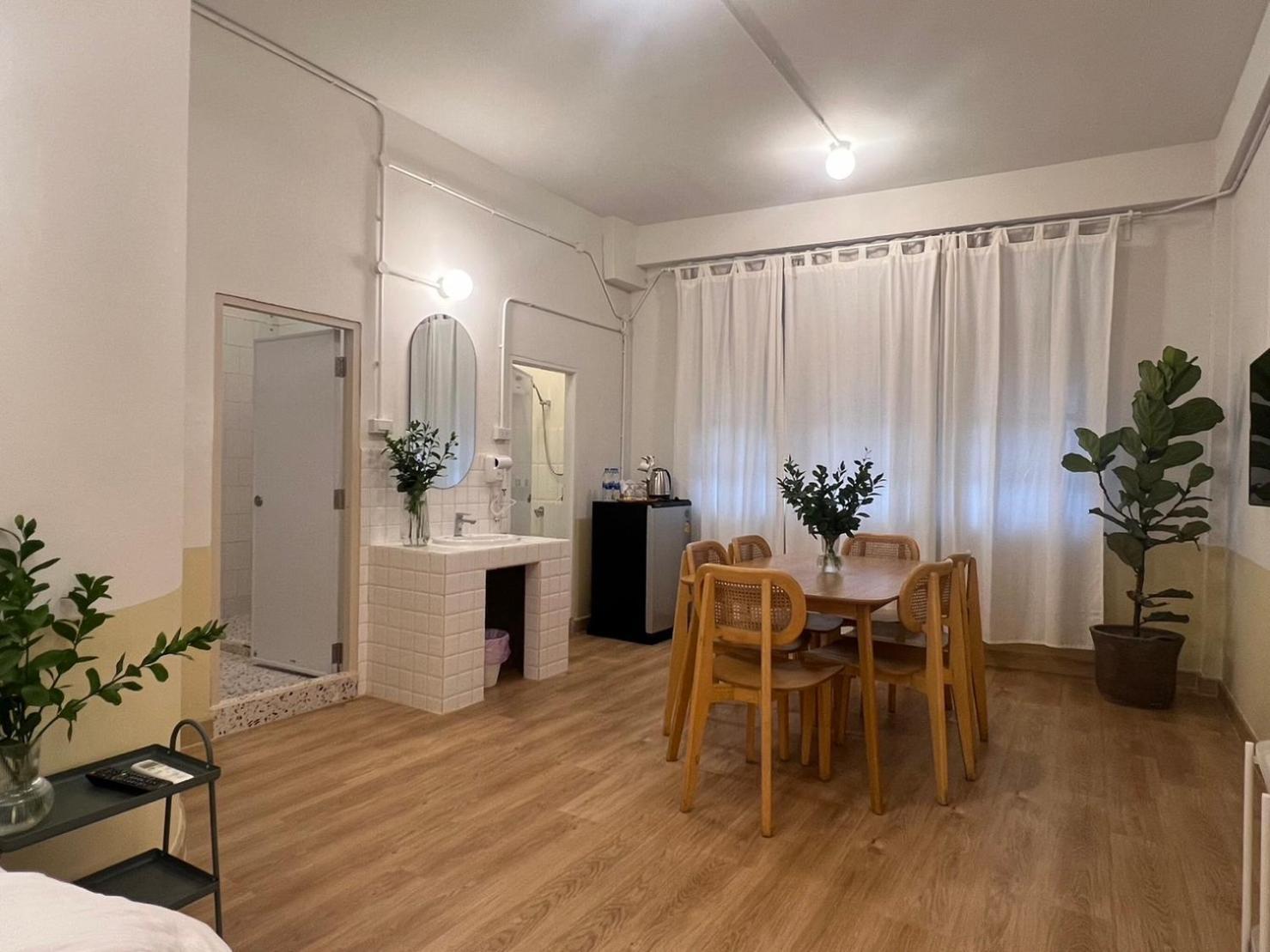 萨拉耶 La Moon House酒店 外观 照片